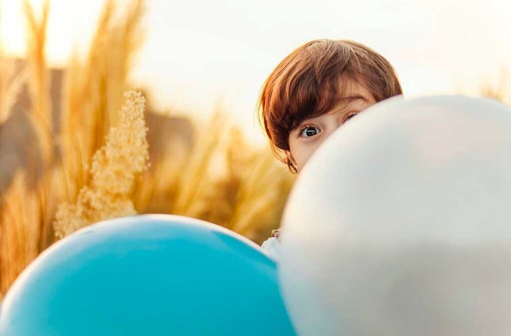 ¿Qué necesita tu niño o niña para ser feliz? 10 claves reales (0–6) para el bienestar emocional